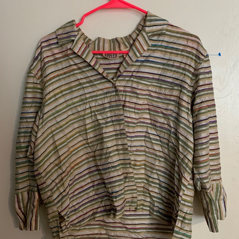 Vintage multicolor striped button up